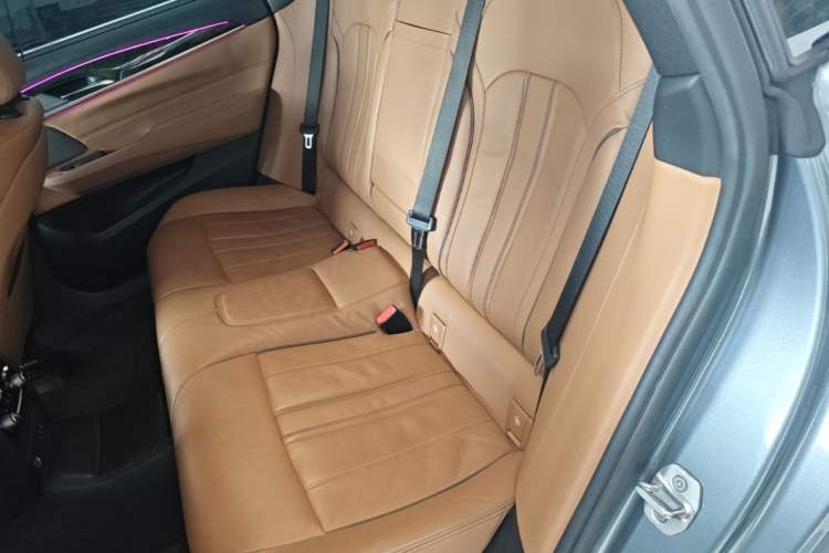 Used BMW 6 Series GT 2020 630i M Sport Package Left Rear Seat
