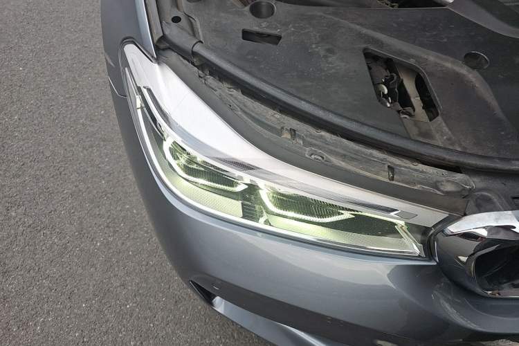 Used BMW 6 Series GT 2020 630i M Sport Package Right Front Headlight