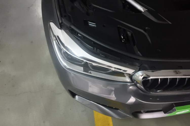 Used BMW 6 Series GT 2020 630i M Sport Package Right Front Headlight