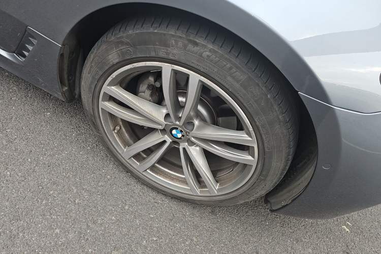 Used BMW 6 Series GT 2020 630i M Sport Package Right Front Wheel Hub