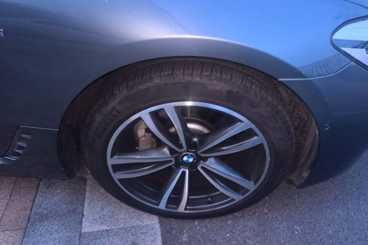 Used BMW 6 Series GT 2020 630i M Sport Package Right Front Wheel Hub