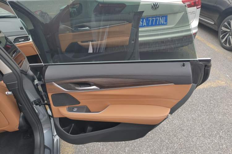 Used BMW 6 Series GT 2020 630i Luxury Design Package Right Rear Door Interior