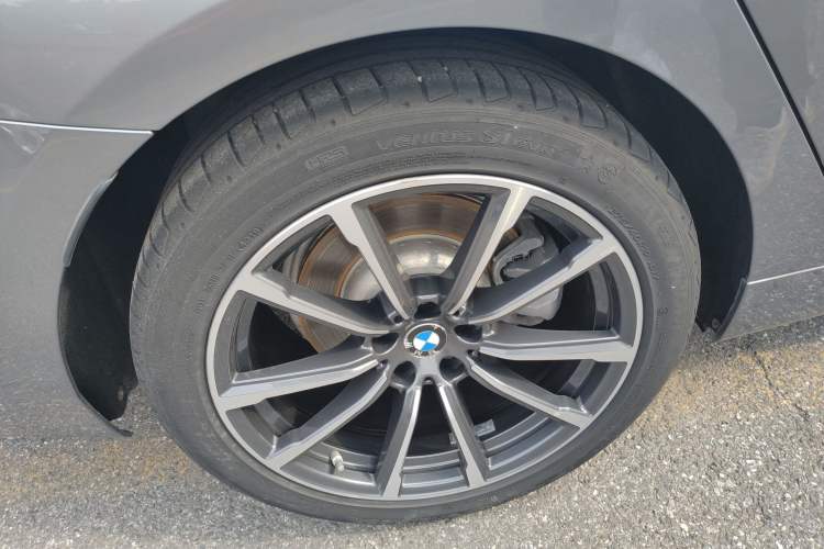Used BMW 6 Series GT 2020 630i Luxury Design Package Right Rear Wheel Hub