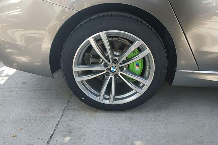 Used BMW 6 Series GT 2020 630i M Sport Package Right Rear Wheel Hub