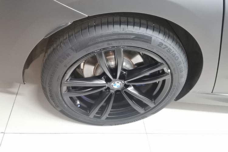Used BMW 6 Series GT 2020 630i M Sport Package Right Rear Wheel Hub