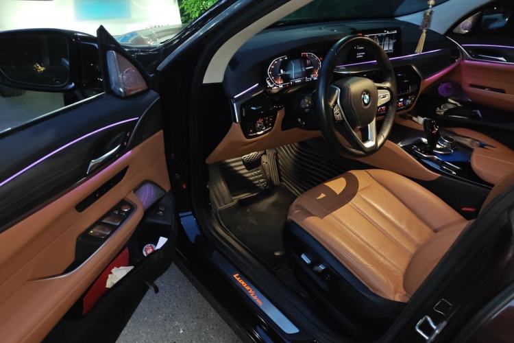 Used BMW 6 Series GT 2020 630i Luxury Design Package Driver Seat