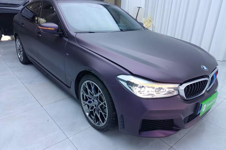 Used BMW 6 Series GT 2020 630i M Sport Package Front Right 45 Deg