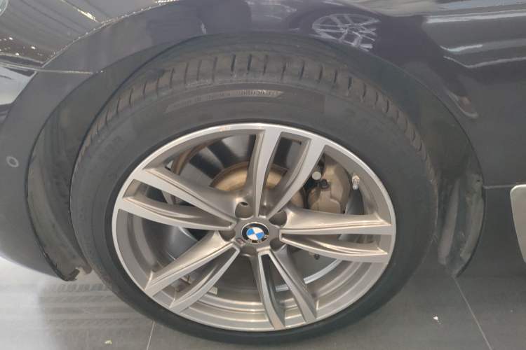 Used BMW 6 Series GT 2020 630i M Sport Package Exterior 3