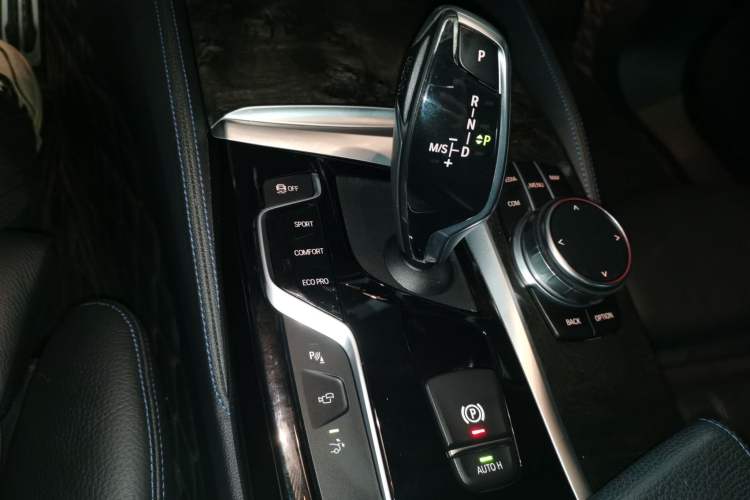 Used BMW 6 Series GT 2020 630i M Sport Package Gear Lever