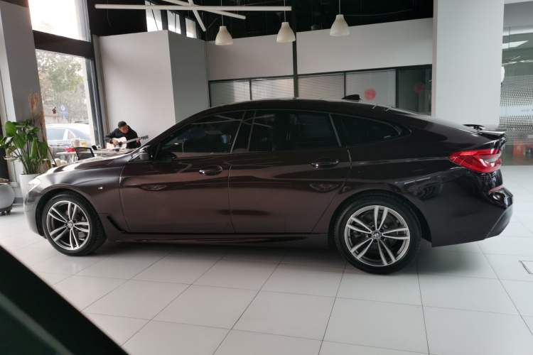 Used BMW 6 Series GT 2020 630i M Sport Package Left Side