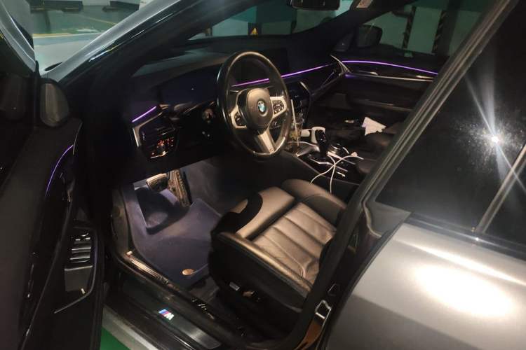 Used BMW 6 Series GT 2020 630i M Sport Package Driver Seat