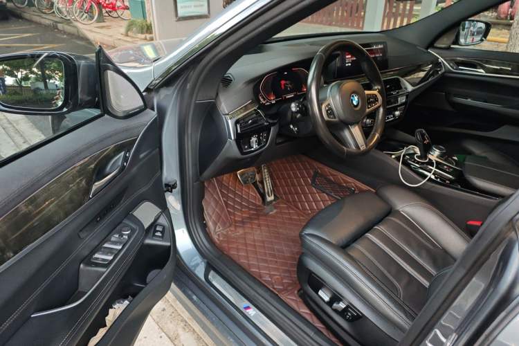 Used BMW 6 Series GT 2020 630i M Sport Package Driver Seat