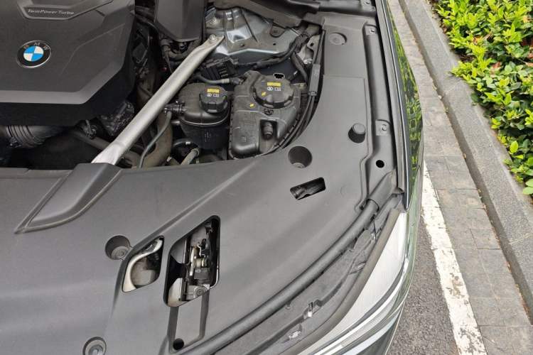 Used BMW 6 Series GT 2020 630i M Sport Package Engine Bay Left
