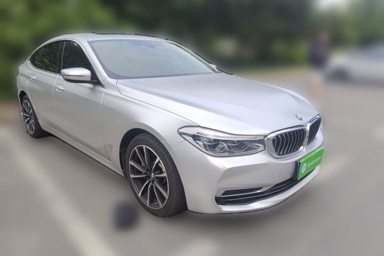 Used BMW 6 Series GT 2020 630i Luxury Design Package Front Right 45 Deg