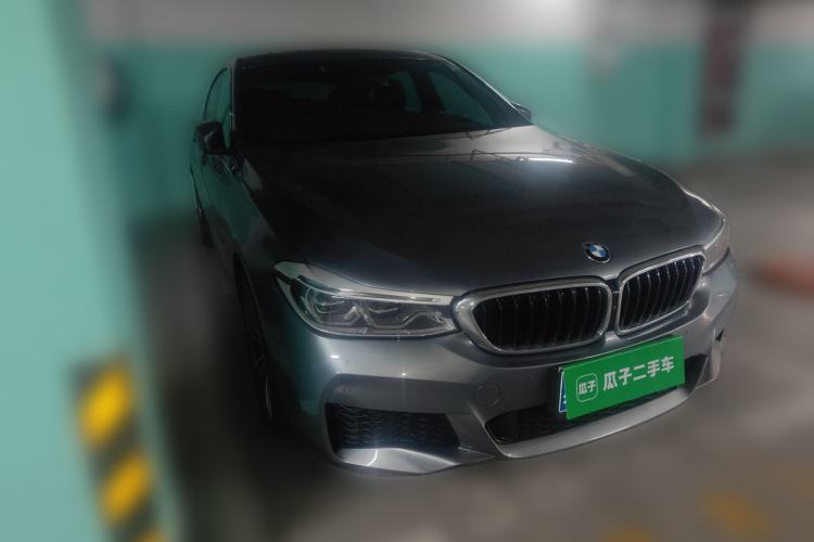 Used BMW 6 Series GT 2020 630i M Sport Package Front Right 45 Deg