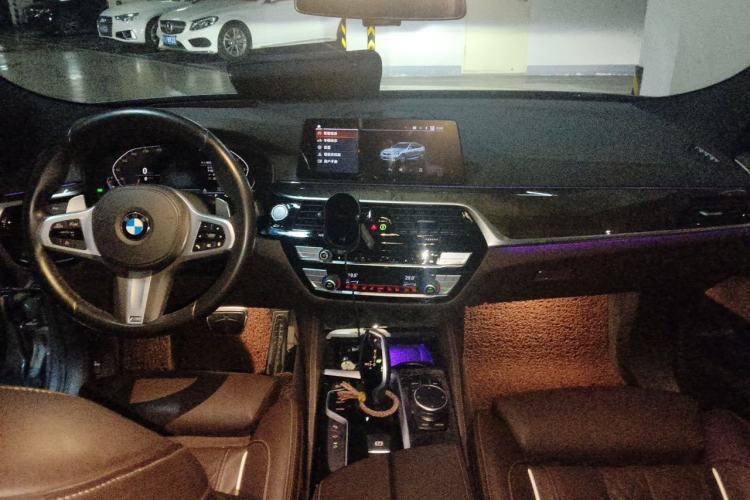 Used BMW 6 Series GT 2020 630i M Sport Touring Edition Interior 2