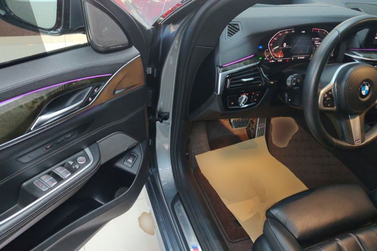 Used BMW 6 Series GT 2020 630i M Sport Package Interior 3
