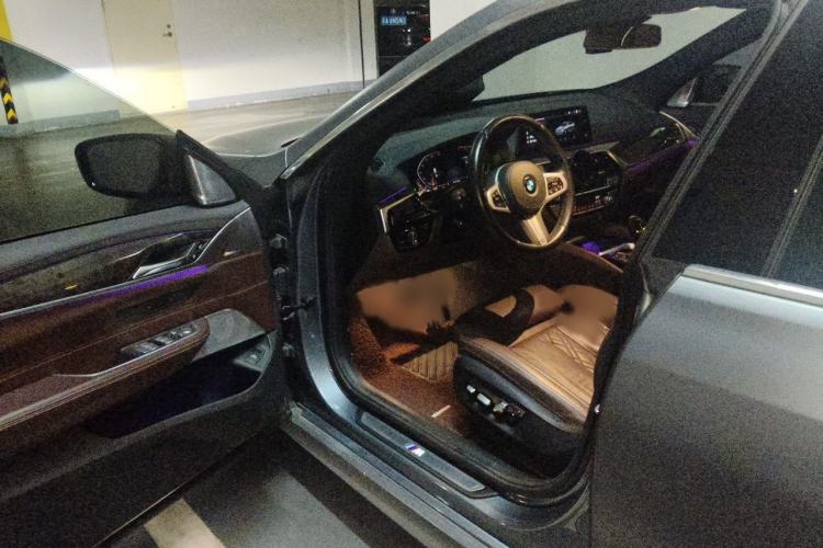 Used BMW 6 Series GT 2020 630i M Sport Touring Edition Interior 3