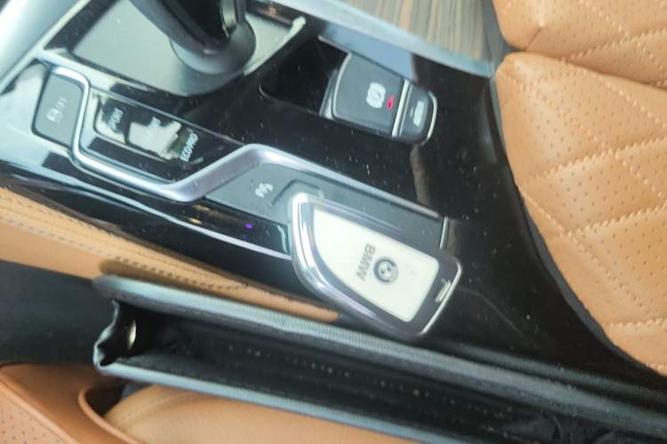 Used BMW 6 Series GT 2020 630i Luxury Design Package Vehicle Key