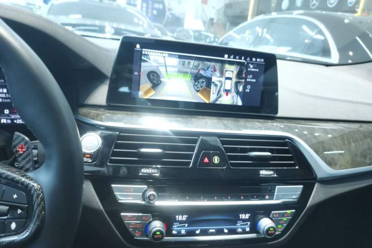 Used BMW 6 Series GT 2020 630i M Sport Package Audio And AC Panel