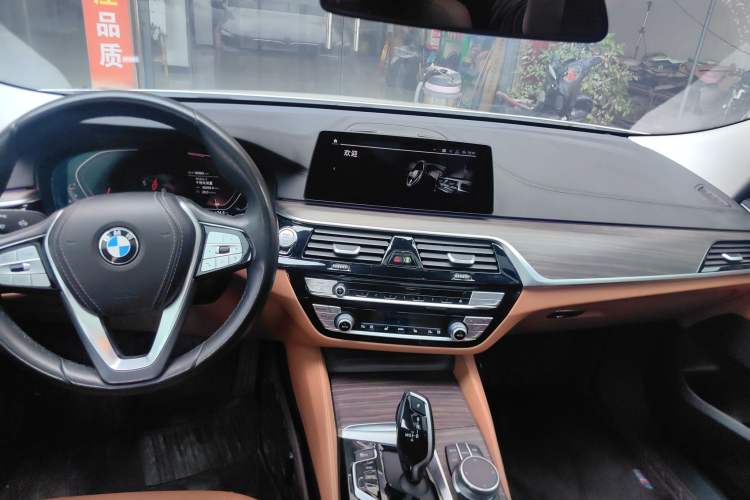 Used BMW 6 Series GT 2020 630i Luxury Design Package Audio And AC Panel