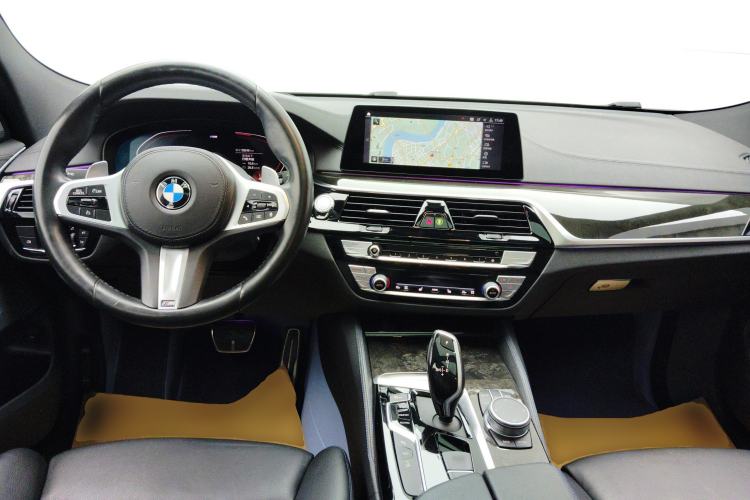 Used BMW 6 Series GT 2020 630i M Sport Package Center Console