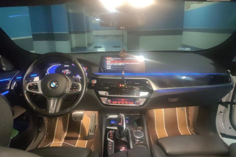 Used BMW 6 Series GT 2020 630i M Sport Package Center Console
