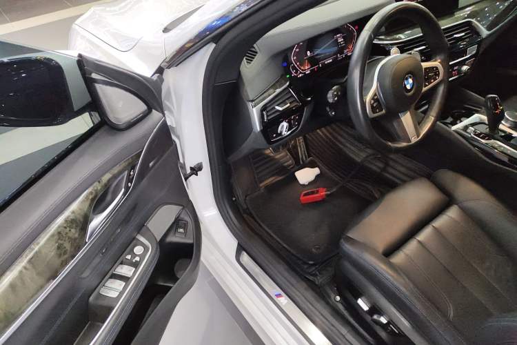 Used BMW 6 Series GT 2020 630i M Sport Package Driver Seat