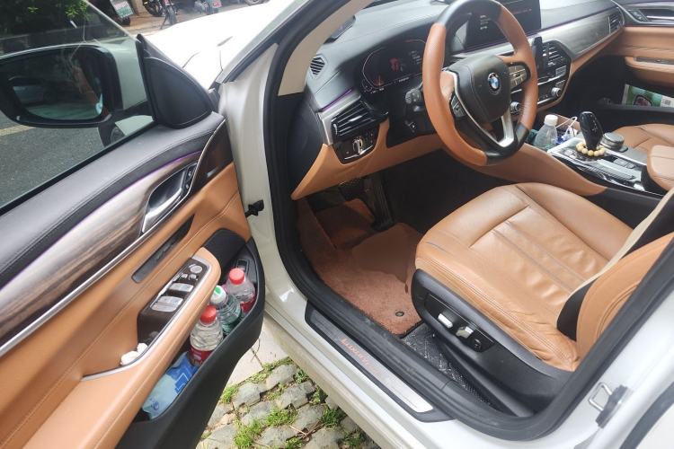 Used BMW 6 Series GT 2020 630i Luxury Design Package Driver Seat