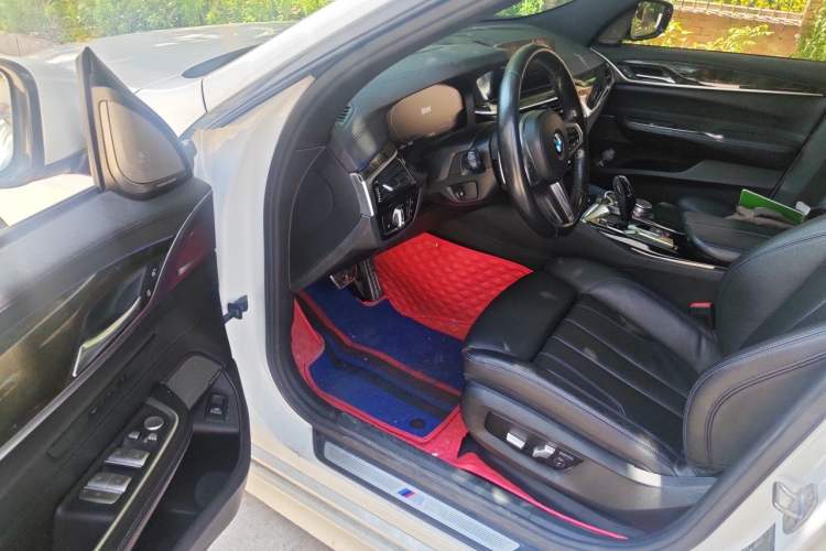Used BMW 6 Series GT 2020 630i M Sport Package Driver Seat