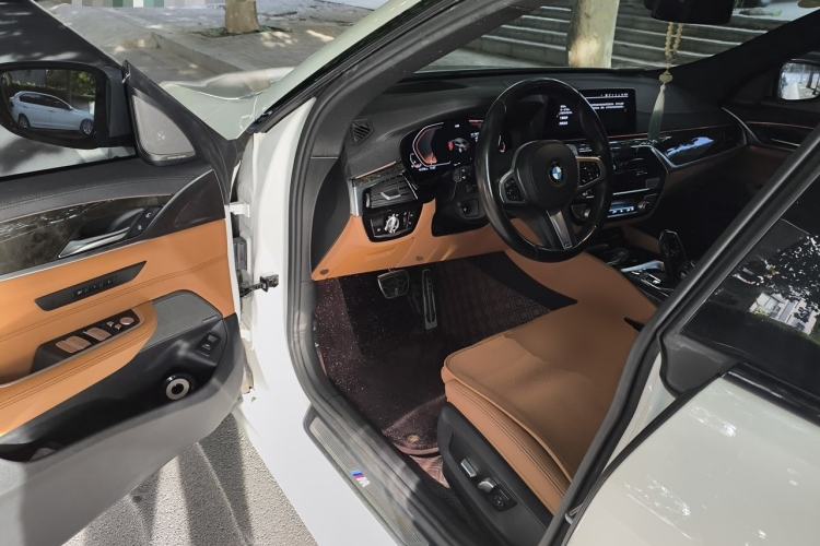 Used BMW 6 Series GT 2020 630i M Sport Package Driver Seat