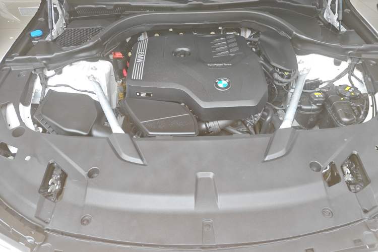 Used BMW 6 Series GT 2020 630i Luxury Design Package Engine Bay