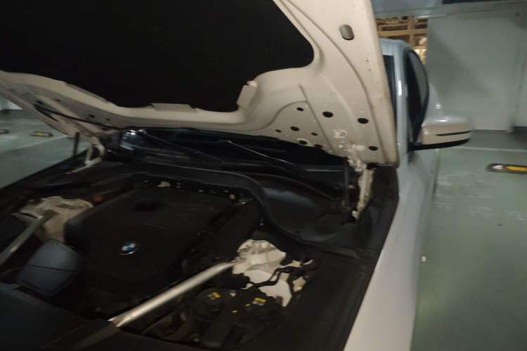 Used BMW 6 Series GT 2020 630i M Sport Package Engine Bay Left