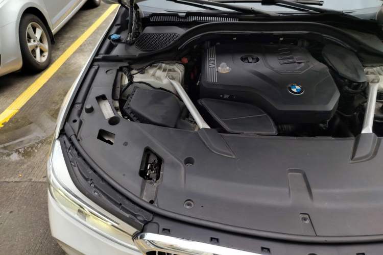 Used BMW 6 Series GT 2020 630i Luxury Design Package Engine Bay Right