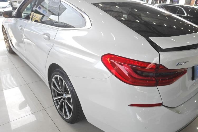 Used BMW 6 Series GT 2020 630i Luxury Design Package Exterior 2