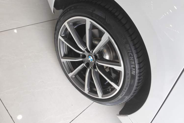 Used BMW 6 Series GT 2020 630i Luxury Design Package Exterior 5