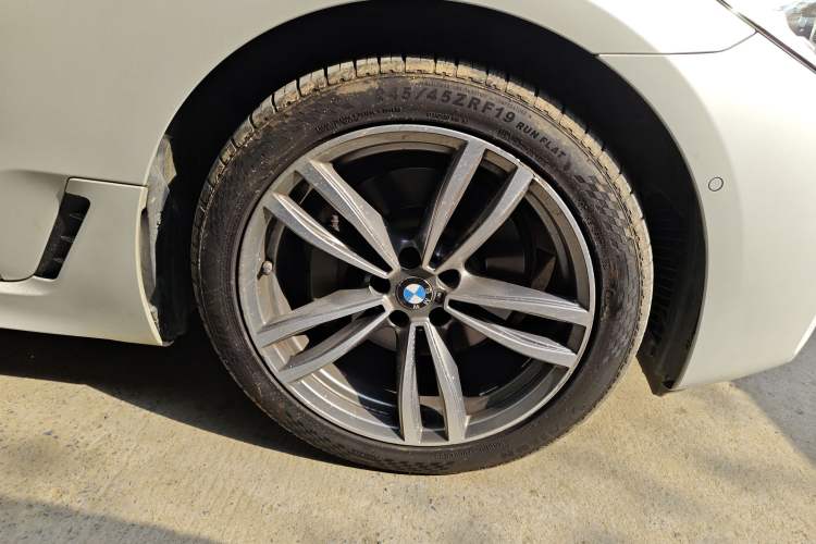 Used BMW 6 Series GT 2020 630i M Sport Package Exterior 7