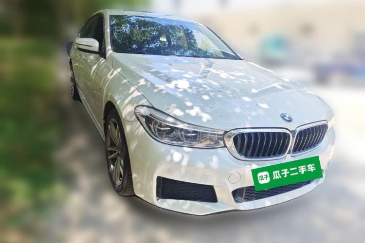 Used BMW 6 Series GT 2020 630i M Sport Package Front Right 45 Deg