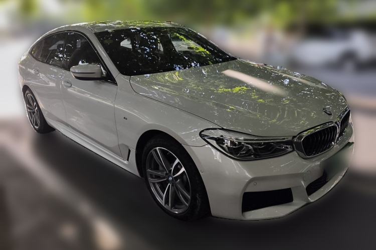 Used BMW 6 Series GT 2020 630i M Sport Package Front Right 45 Deg