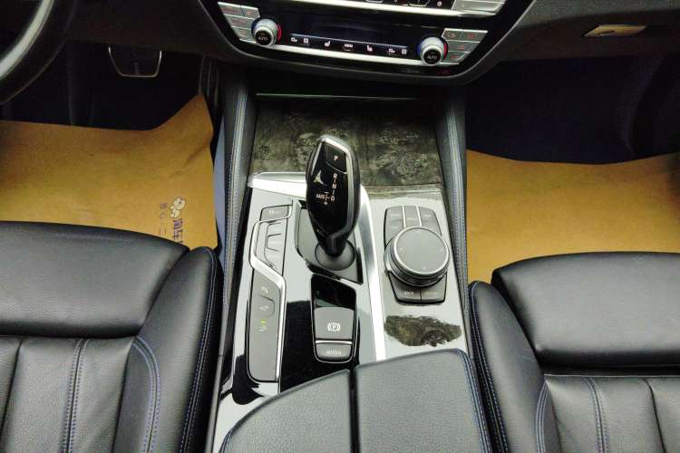 Used BMW 6 Series GT 2020 630i M Sport Package Gear Lever