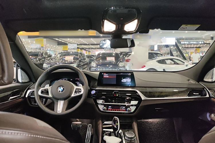 Used BMW 6 Series GT 2020 630i M Sport Touring Edition Interior 1