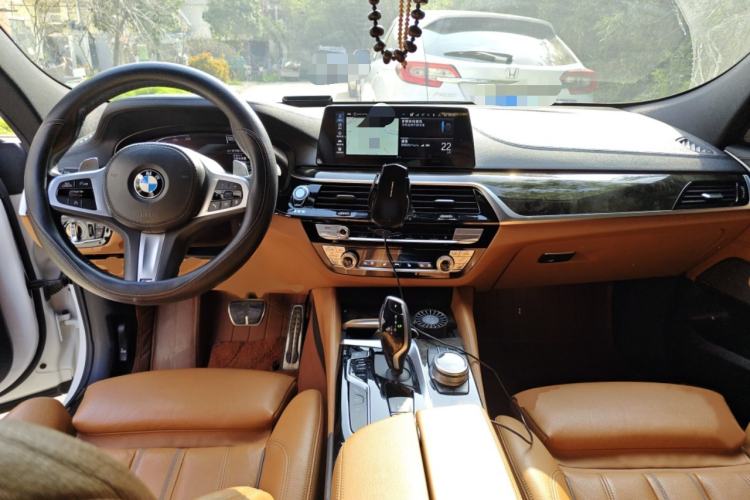 Used BMW 6 Series GT 2020 630i M Sport Package Interior 2