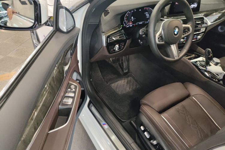 Used BMW 6 Series GT 2020 630i M Sport Touring Edition Interior 7