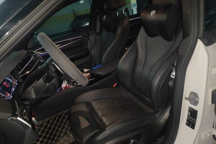 Used BMW 6 Series GT 2020 630i M Sport Package Left Front Seat
