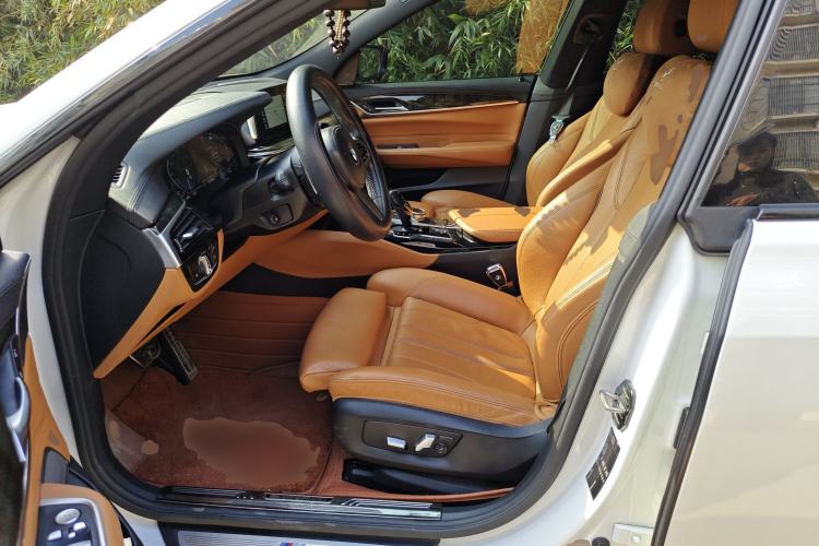 Used BMW 6 Series GT 2020 630i M Sport Package Left Front Seat