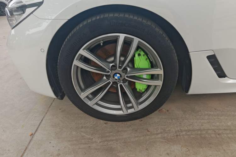 Used BMW 6 Series GT 2020 630i M Sport Package Left Front Wheel Hub