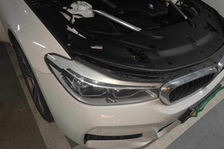 Used BMW 6 Series GT 2020 630i M Sport Package Right Front Headlight