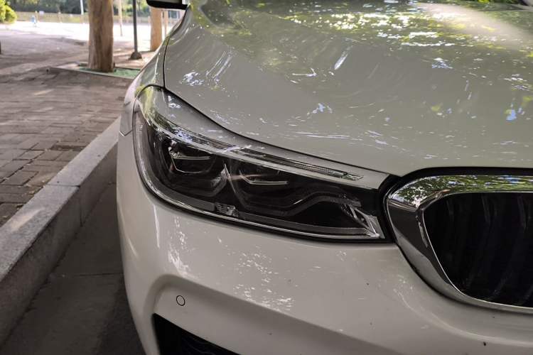 Used BMW 6 Series GT 2020 630i M Sport Package Right Front Headlight