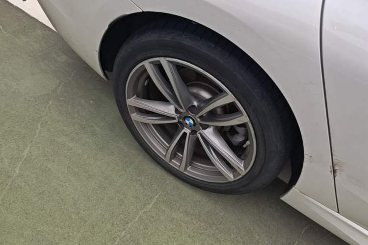 Used BMW 6 Series GT 2020 630i M Sport Package Right Rear Wheel Hub