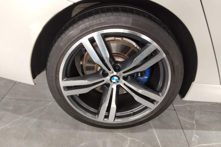 Used BMW 6 Series GT 2020 630i M Sport Touring Edition Right Rear Wheel Hub